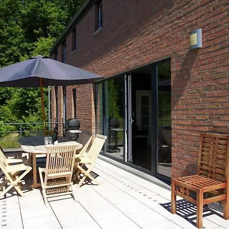 Villa With Infrared Sauna Located Near Golf Course *